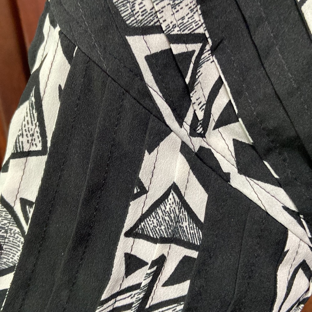 Chico’s Pleated Jacket - Picture 5 of 8